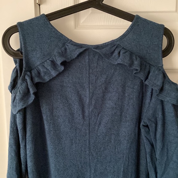 Lily Morgan sweater - Picture 2 of 4